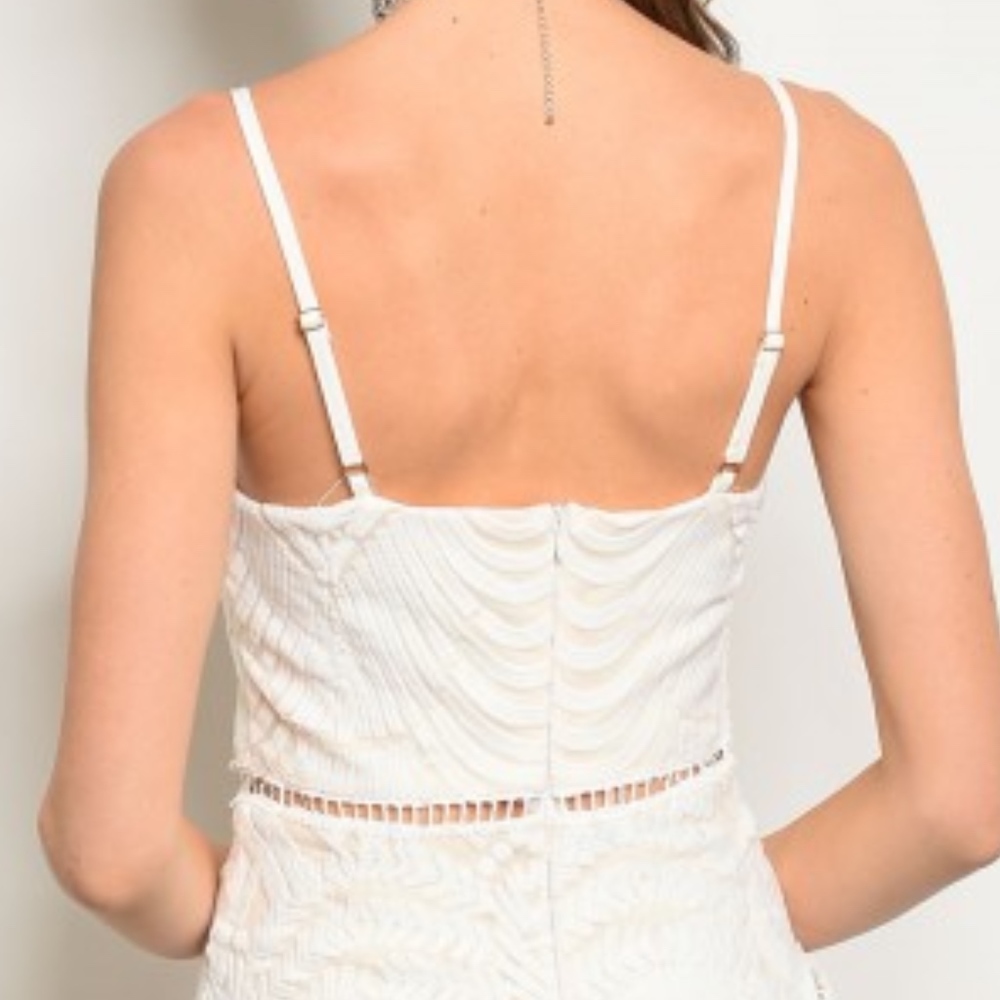 THE "LACEY"!  Ivory Lace dress - Picture 5 of 8